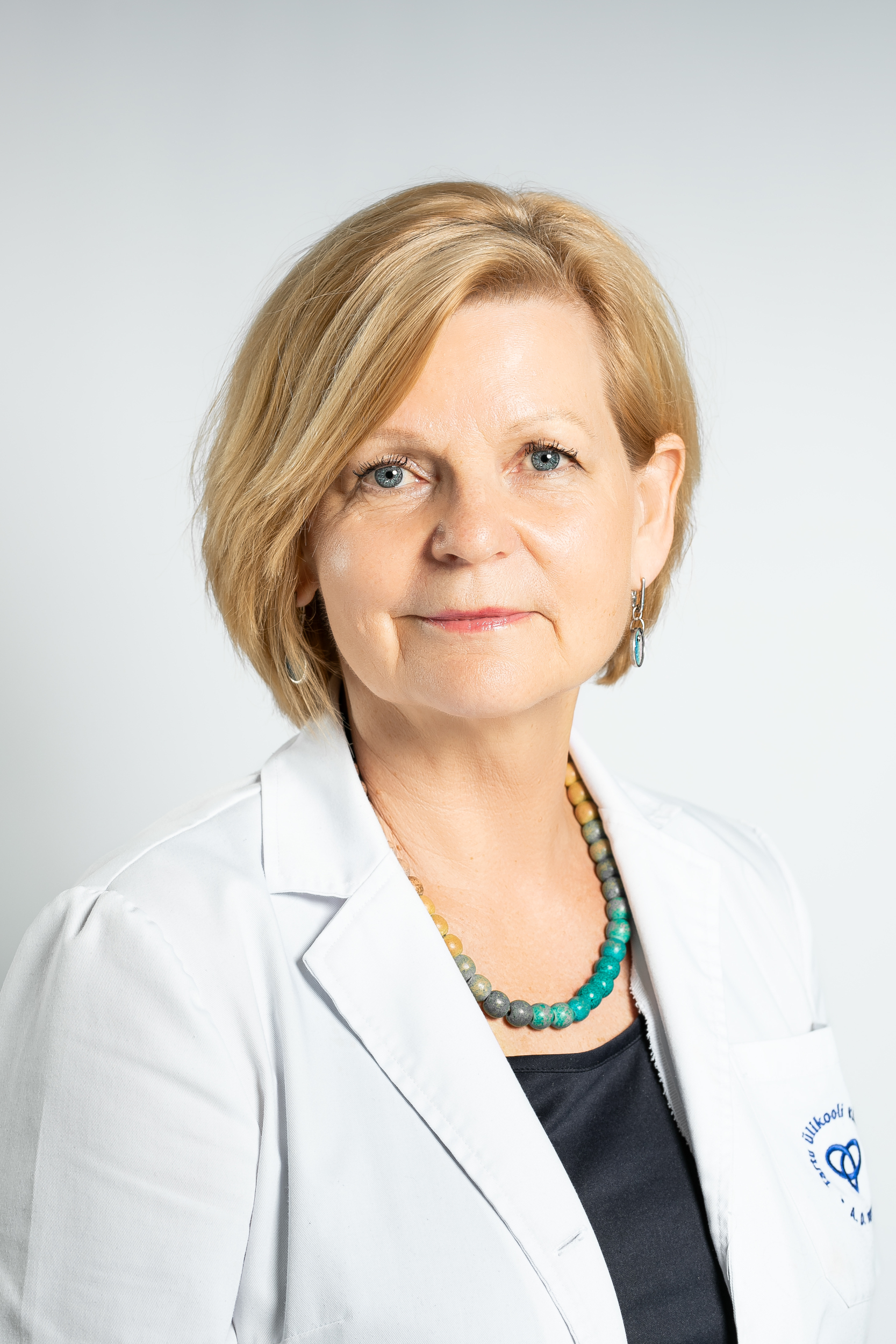 Helle Karro